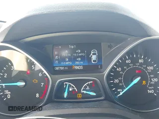2018 Ford Escape SE with VIN 1FMCU9GDXJUA92416, listed as a IAAI auction lot 41848682 with 97,791 mi miles. Bid and sale history available at carsss.com. Image 7.