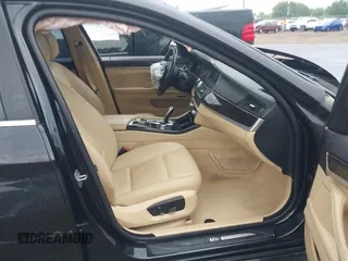 2015 BMW 5 Series 528i xDrive with VIN WBA5A7C5XFD621439, listed as a IAAI auction lot 42313365 with 109,510 mi miles and . Bid and sale history available at DreamBid. Image 5.