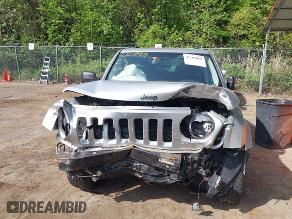 2013 Jeep Patriot Sport с VIN 1C4NJRBB8DD279704, выставлен на аукционе IAAI как лот 42101899 с пробегом 130 439 миль миль и . История ставок и продаж доступна на DreamBid. Изображение 12.