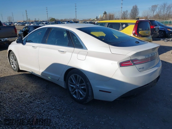 2013 Lincoln MKZ with VIN 3LN6L2G97DR822023, listed as a IAAI auction lot 41856396 with 129,056 mi miles and . Bid and sale history available at DreamBid. Image 3.