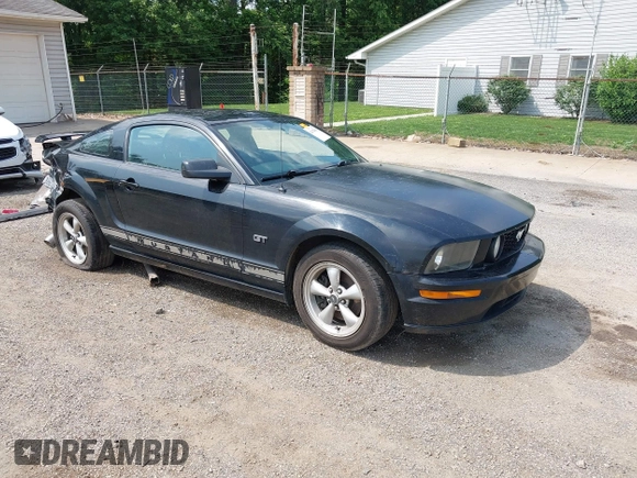 2007 Ford Mustang GT Deluxe with VIN 1ZVFT82H275230619, listed as a IAAI auction lot 42478109 with 129,201 mi miles and . Bid and sale history available at DreamBid. Image 1.