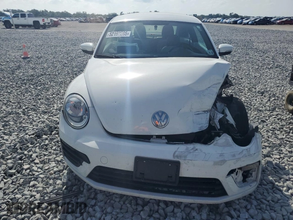 2017 Volkswagen Beetle Fleet z VIN 3VWF17AT4HM625936, wystawiony jako Copart lot #52192265 z przebiegiem 109 113 mil mil oraz Czysty tytuł • Clean title. Historia ofert i sprzedaży dostępna na DreamBid. Obrazek 5.
