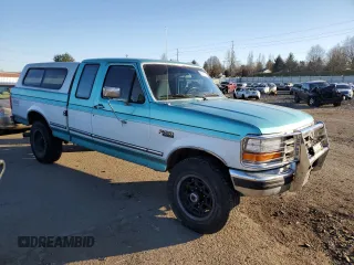 1996 Ford F-250 with VIN 1FTHX26G6TEA70365, listed as a Copart auction lot 89169715 with 182,238 mi miles and Salvage title. Bid and sale history available at DreamBid. Image 4.