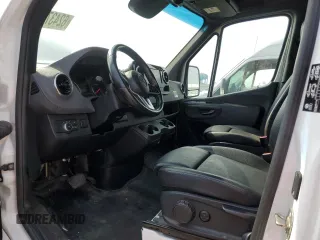 2020 Mercedes-Benz Sprinter with VIN W1W8ED3Y6LT021195, listed as a Copart auction lot 62437603 with 49,889 mi miles and . Bid and sale history available at DreamBid. Image 7.