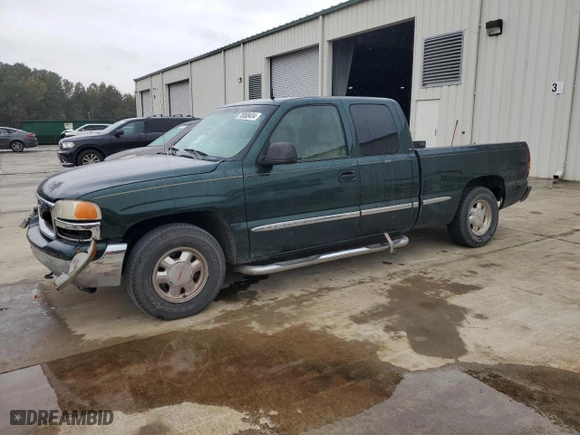2002 GMC Sierra 1500 SLE with VIN 2GTEC19T221313512, listed as a Copart auction lot 78368434 with 167,095 mi miles and Salvage Title. Bid and sale history available at carsss.com. Image 1.