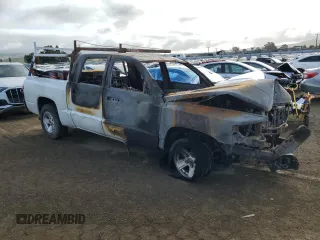 2008 Dodge Dakota SXT with VIN 1D7HE38K68S573308, listed as a Copart auction lot 51012575 with Not Provided miles and Non Repairable. Bid and sale history available at DreamBid. Image 4.