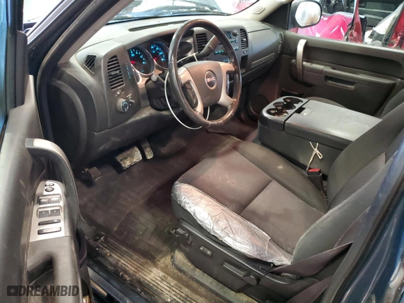 2013 GMC Sierra 1500 SLE with VIN 1GTR2VE76DZ386638, listed as a Copart auction lot 46591385 with 161,366 mi miles and Non Repairable. Bid and sale history available at carsss.com. Image 8.