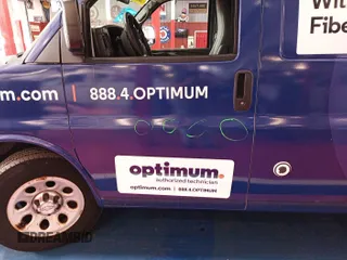 2014 Chevrolet Express Cargo with VIN 1GCSGAFX4E1199067, listed as a IAAI auction lot 42575773 with 108,141 mi miles and . Bid and sale history available at DreamBid. Image 1.