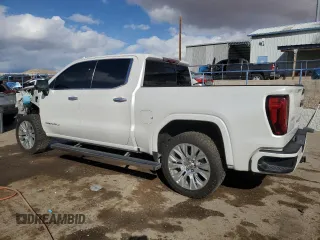 2020 GMC Sierra 1500 Denali with VIN 3GTU9FEL5LG351998, listed as a Copart auction lot 49168395 with 40,245 mi miles and Salvage Title. Bid and sale history available at DreamBid. Image 2.
