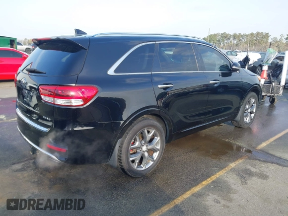2016 Kia Sorento SX with VIN 5XYPK4A57GG086356, listed as a IAAI auction lot 41803272 with 118,287 mi miles. Bid and sale history available at carsss.com. Image 4.