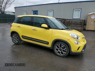 2014 FIAT 500L Trekking z VIN ZFBCFADH0EZ020854, wystawiony jako Copart lot #52363925 z przebiegiem 108 021 mil mil oraz Szkoda całkowita • Salvage title. Historia ofert i sprzedaży dostępna na DreamBid. Obrazek 4.