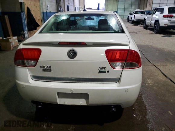 2010 Mercury Milan Premier z VIN 3MEHM0CG1AR660838, wystawiony jako Copart lot #86378684 z przebiegiem 92 719 mil mil oraz Tytuł czysty. Historia ofert i sprzedaży dostępna na DreamBid. Obrazek 6.