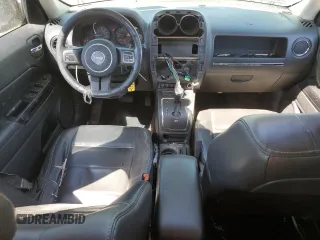 2014 Jeep Patriot High Altitude with VIN 1C4NJPFAXED758133, listed as a Copart auction lot 48975185 with 193,633 mi miles and Salvage Title. Bid and sale history available at carsss.com. Image 8.