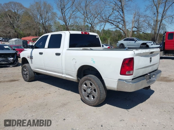 2017 Ram 2500 Tradesman z VIN 3C6UR5CL4HG698671, wystawiony jako IAAI lot #41856048 z przebiegiem 190 209 mil mil oraz . Historia ofert i sprzedaży dostępna na DreamBid. Obrazek 3.
