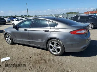 2013 Ford Fusion SE with VIN 3FA6P0H75DR295311, listed as a Copart auction lot 44640055 with 131,964 mi miles and Clean Title. Bid and sale history available at DreamBid. Image 2.