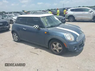 2011 MINI Hardtop with VIN WMWSU3C57BT252882, listed as a IAAI auction lot 42530069 with 139,087 mi miles and . Bid and sale history available at DreamBid. Image 1.