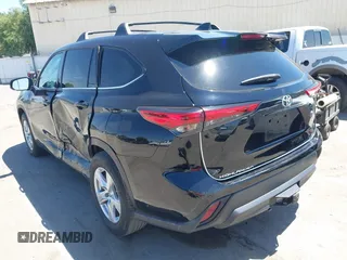 2021 Toyota Highlander L with VIN 5TDZZRAH9MS053319, listed as a IAAI auction lot 42478652 with 48,687 mi miles and . Bid and sale history available at DreamBid. Image 3.