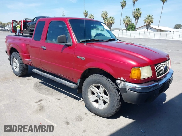 2002 Ford Ranger XL Fleet with VIN 1FTZR45E52PA99708, listed as a IAAI auction lot 42150374 with 271,289 mi miles. Bid and sale history available at carsss.com. Image 1.