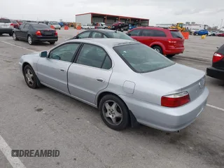 2003 Acura TL with VIN 19UUA56633A005104, listed as a IAAI auction lot 41925680 with 306,082 mi miles. Bid and sale history available at carsss.com. Image 3.