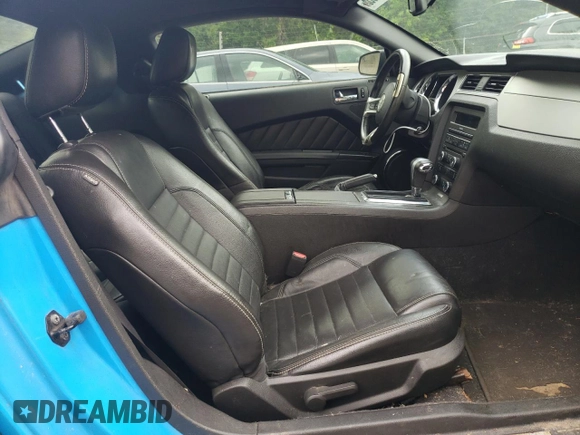 2010 Ford Mustang V6 with VIN 1ZVBP8AN6A5124529, listed as a Copart auction lot 61351535 with 148,094 mi miles and Clean title. Bid and sale history available at DreamBid. Image 10.
