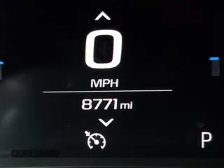 2023 Chevrolet Camaro ZL1 z VIN 1G1FK1R6XP0105522, wystawiony jako IAAI lot #42100363 z przebiegiem 8771 mil mil oraz . Historia ofert i sprzedaży dostępna na DreamBid. Obrazek 15.