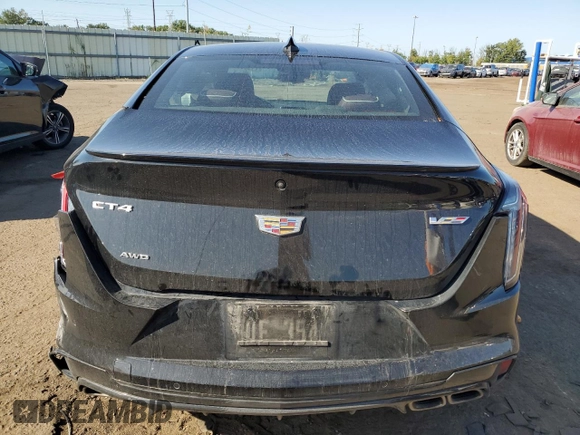 2022 Cadillac CT4-V z VIN 1G6DH5RL2N0121059, wystawiony jako Copart lot #71968614 z przebiegiem 55 049 mil mil oraz Szkody całkowita. Historia ofert i sprzedaży dostępna na DreamBid. Obrazek 6.