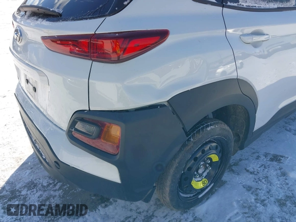 2020 Hyundai Kona SEL Plus with VIN KM8K62AA8LU426019, listed as a IAAI auction lot 41574608 with 61,264 mi miles. Bid and sale history available at carsss.com. Image 18.