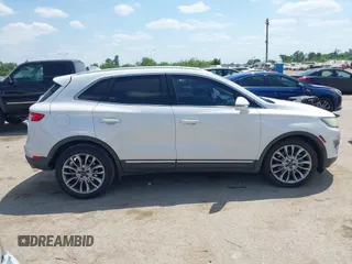 2016 Lincoln MKC Reserve with VIN 5LMCJ3C95GUJ28431, listed as a IAAI auction lot 42049971 with 207,183 mi miles and . Bid and sale history available at DreamBid. Image 13.