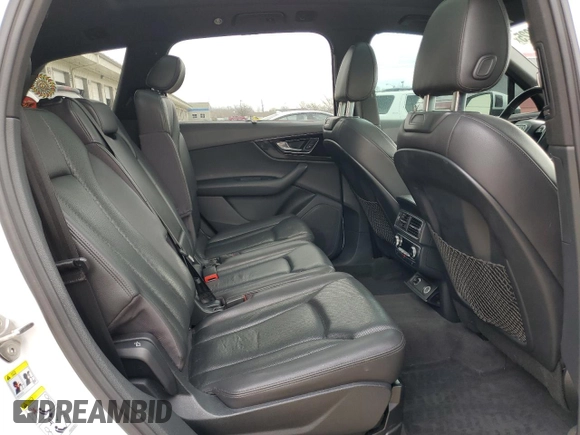 2017 Audi Q7 Premium Plus z VIN WA1LAAF71HD033334, wystawiony jako Copart lot #50545825 z przebiegiem 134 451 mil mil oraz Szkoda całkowita • Salvage title. Historia ofert i sprzedaży dostępna na DreamBid. Obrazek 11.