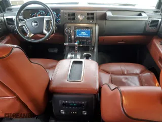2008 Hummer H2 SUV with VIN 5GRGN23808H107414, listed as a Copart auction lot 81825854 with 250,205 mi miles and Salvage Title. Bid and sale history available at carsss.com. Image 8.