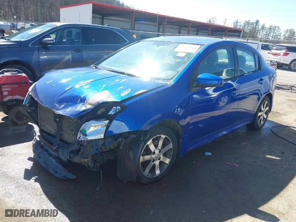 2012 Nissan Sentra 2.0 SR with VIN 3N1AB6AP9CL672498, listed as a IAAI auction lot 41711125 with 164,395 mi miles. Bid and sale history available at carsss.com. Image 2.