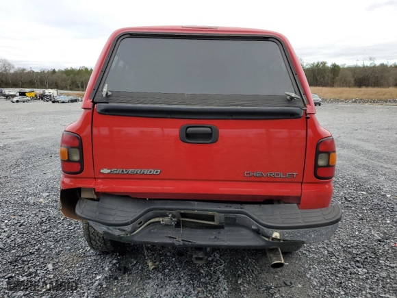 2005 Chevrolet Silverado 1500 Z71 with VIN 1GCEK14TX5Z234613, listed as a Copart auction lot 41453765 with 210,289 mi miles and Non Repairable. Bid and sale history available at carsss.com. Image 6.