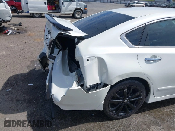 2017 Nissan Altima SR with VIN 1N4AL3AP7HC218218, listed as a IAAI auction lot 41848359 with 175,626 mi miles and . Bid and sale history available at carsss.com. Image 18.