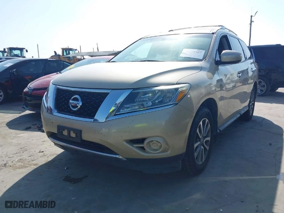 2013 Nissan Pathfinder SL with VIN 5N1AR2MN1DC657885, listed as a IAAI auction lot 41870987 with 167,875 mi miles. Bid and sale history available at carsss.com. Image 2.