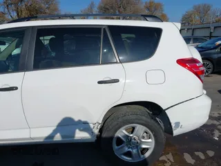 2012 Toyota RAV4 with VIN 2T3BK4DV6CW077150, listed as a IAAI auction lot 41040957 with 45,670 mi miles. Bid and sale history available at carsss.com. Image 19.