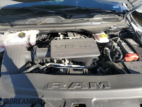 2025 Ram 1500 Big Horn z VIN 1C6RREFG4SN586522, wystawiony jako Copart lot #47024205 z przebiegiem 10 108 mil mil oraz Szkoda całkowita • Salvage title. Historia ofert i sprzedaży dostępna na DreamBid. Obrazek 12.