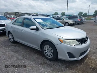 2012 Toyota Camry L z VIN 4T4BF1FKXCR266551, wystawiony jako IAAI lot #42188938 z przebiegiem 252 458 mil mil oraz . Historia ofert i sprzedaży dostępna na DreamBid. Obrazek 1.