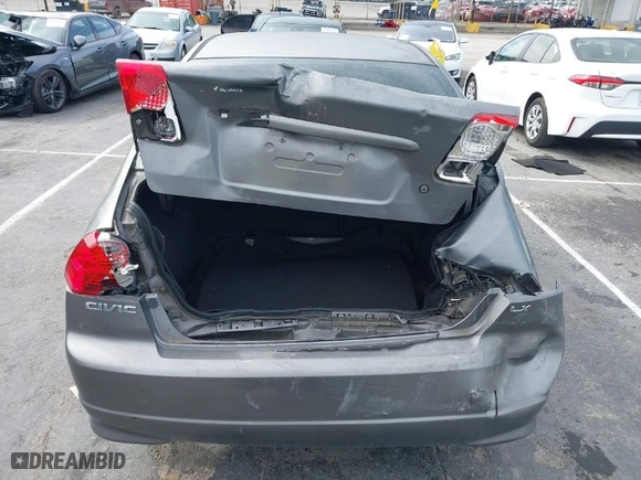 2004 Honda Civic LX with VIN 2HGES16584H593361, listed as a IAAI auction lot 41806540 with 149,582 mi miles. Bid and sale history available at carsss.com. Image 6.