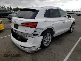 2018 Audi Q5 Premium Plus with VIN WA1BNAFY8J2129729, listed as a Copart auction lot 41141563 with 70,165 mi miles. Bid and sale history available at carsss.com. Image 3.