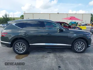 2025 Genesis GV80 Standard with VIN KMUHFESB8SU248051, listed as a IAAI auction lot 42652097 with 8,960 mi miles and . Bid and sale history available at DreamBid. Image 13.