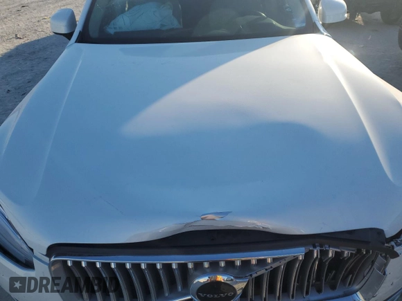 2022 Volvo XC90 Inscription with VIN YV4A221L2N1827855, listed as a Copart auction lot 41870335 with 29,792 mi miles and Salvage title. Bid and sale history available at DreamBid. Image 12.