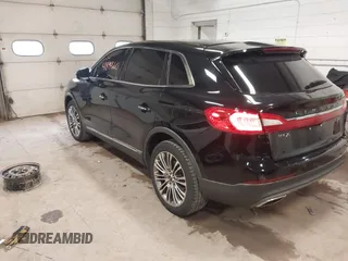 2016 Lincoln MKX Reserve with VIN 2LMTJ8LR8GBL77039, listed as a IAAI auction lot 41894660 with 110,599 mi miles. Bid and sale history available at carsss.com. Image 3.