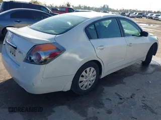 2012 Nissan Altima 2.5 S with VIN 1N4AL2AP9CN577240, listed as a IAAI auction lot 41057535 with 138,191 mi miles. Bid and sale history available at carsss.com. Image 4.