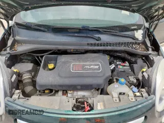 2014 FIAT 500L Trekking с VIN ZFBCFADH4EZ017102, выставлен на аукционе Copart как лот 63233645 с пробегом 70 720 миль миль и Списание • Salvage title. История ставок и продаж доступна на DreamBid. Изображение 11.