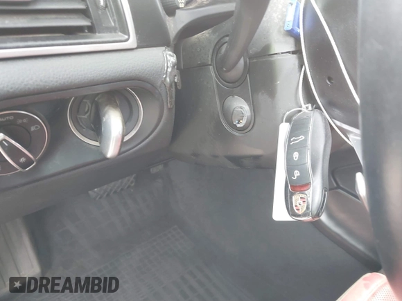 2017 Porsche Macan S with VIN WP1AB2A58HLB16690, listed as a IAAI auction lot 41901148 with Not Provided miles and . Bid and sale history available at DreamBid. Image 11.