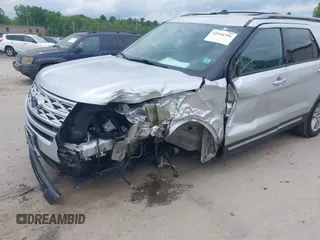 2019 Ford Explorer XLT с VIN 1FM5K8DH7KGA82765, выставлен на аукционе IAAI как лот 42344396 с пробегом 73 074 миль миль и . История ставок и продаж доступна на DreamBid. Изображение 6.