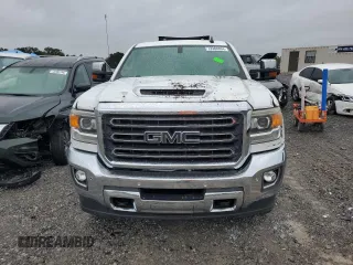 2018 GMC Sierra 2500HD SLT with VIN 1GT12TEY9JF191222, listed as a Copart auction lot 73386864 with 0 mi miles and Clean Title. Bid and sale history available at carsss.com. Image 5.