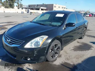 2012 Nissan Altima 2.5 S with VIN 1N4AL2AP8CN476335, listed as a IAAI auction lot 41687958 with 141,506 mi miles. Bid and sale history available at carsss.com. Image 6.