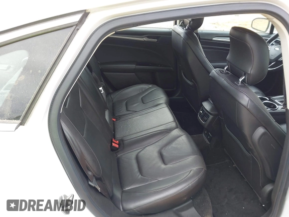 2013 Ford Fusion Titanium Hybrid with VIN 3FA6P0RU2DR308696, listed as a IAAI auction lot 41914944 with 133,710 mi miles. Bid and sale history available at carsss.com. Image 8.