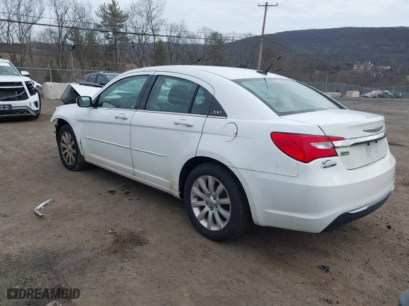 2013 Chrysler 200 Touring with VIN 1C3CCBBG6DN703660, listed as a IAAI auction lot 41646880 with 166,345 mi miles. Bid and sale history available at carsss.com. Image 3.